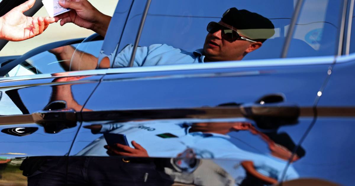 Mais de 19.000 infrações e 10 mortos durante a campanha Viaj