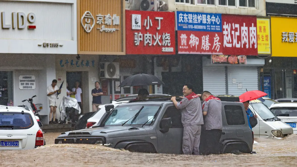 China atualiza mortes ligadas a tufão Doksuri para 62 - 09/08/2023 - Mundo  - Folha