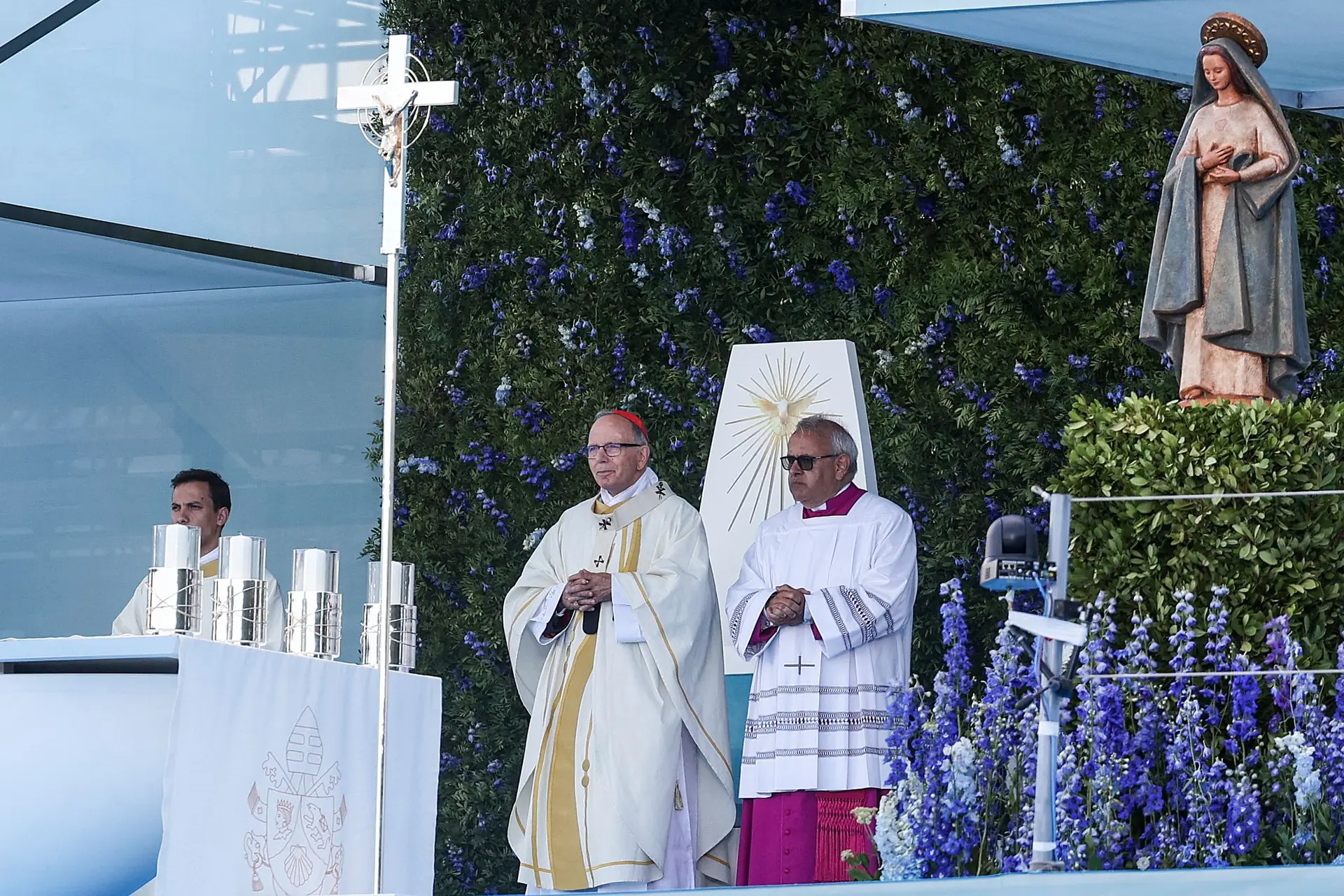 D. Manuel Clemente alerta para o risco de jovens trocarem o real pelo virtual