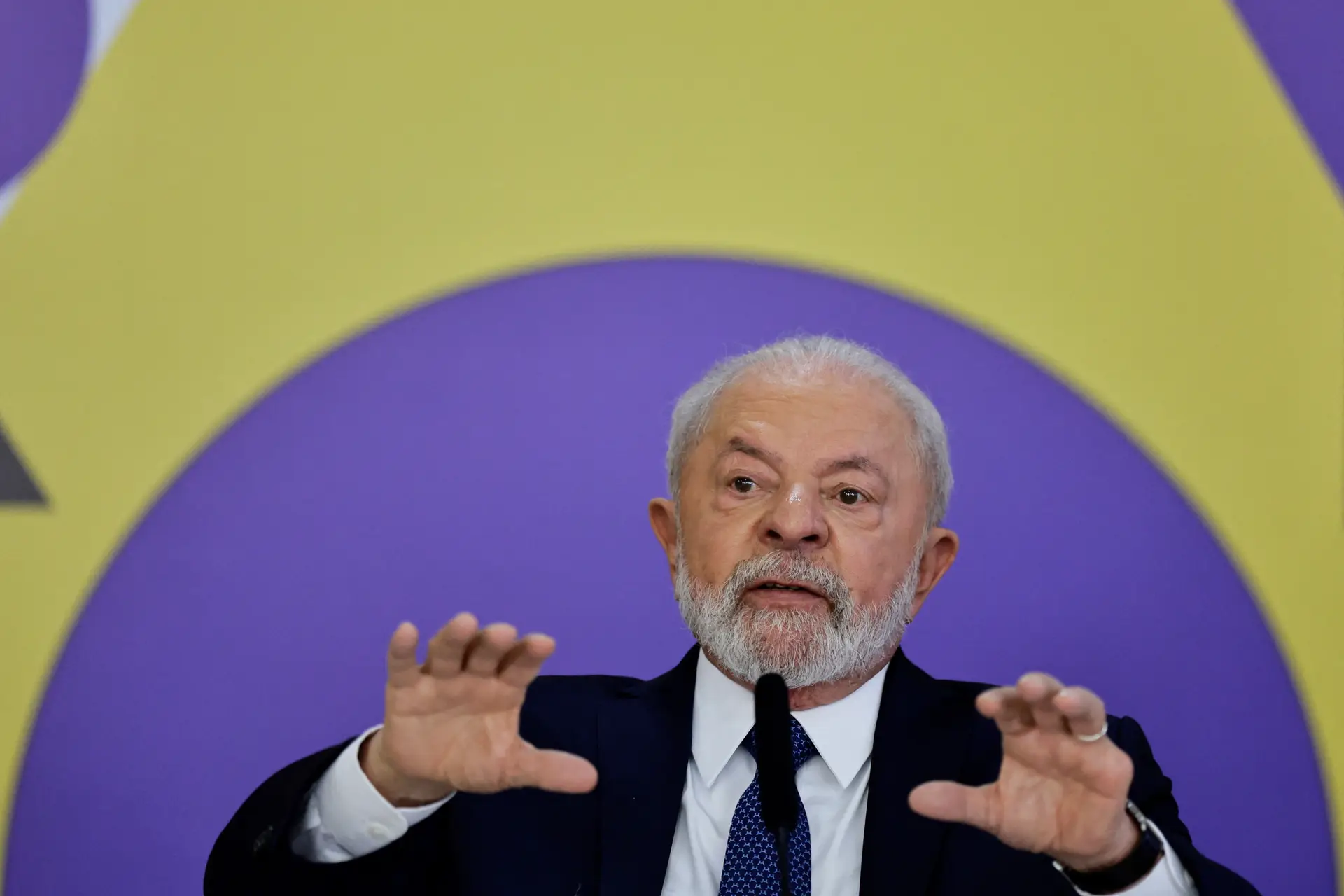 Lula repreende militantes que vaiaram adversários políticos e exige respeito