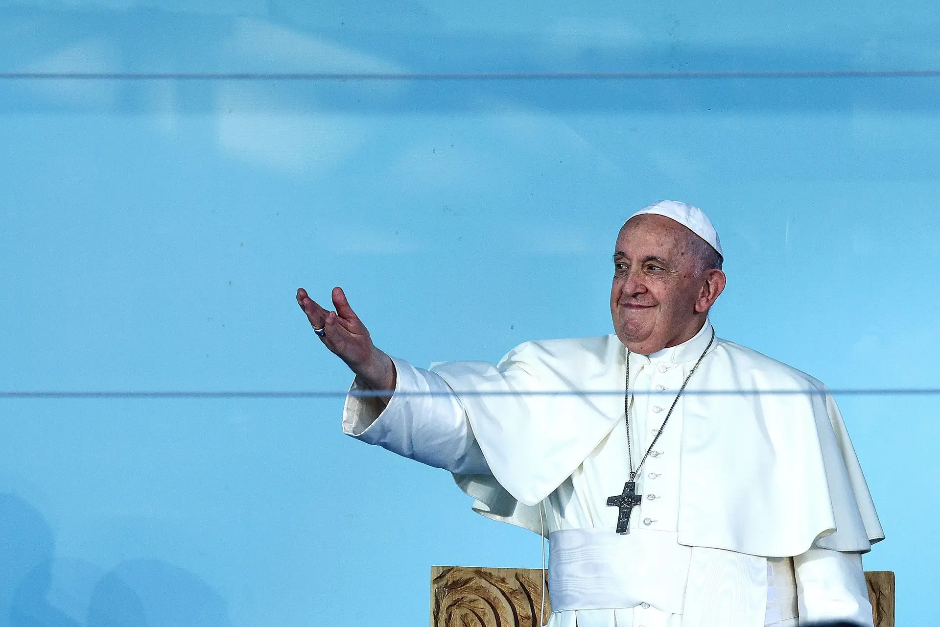 Papa Francisco durante a Via-Sacra na Colina do Encontro