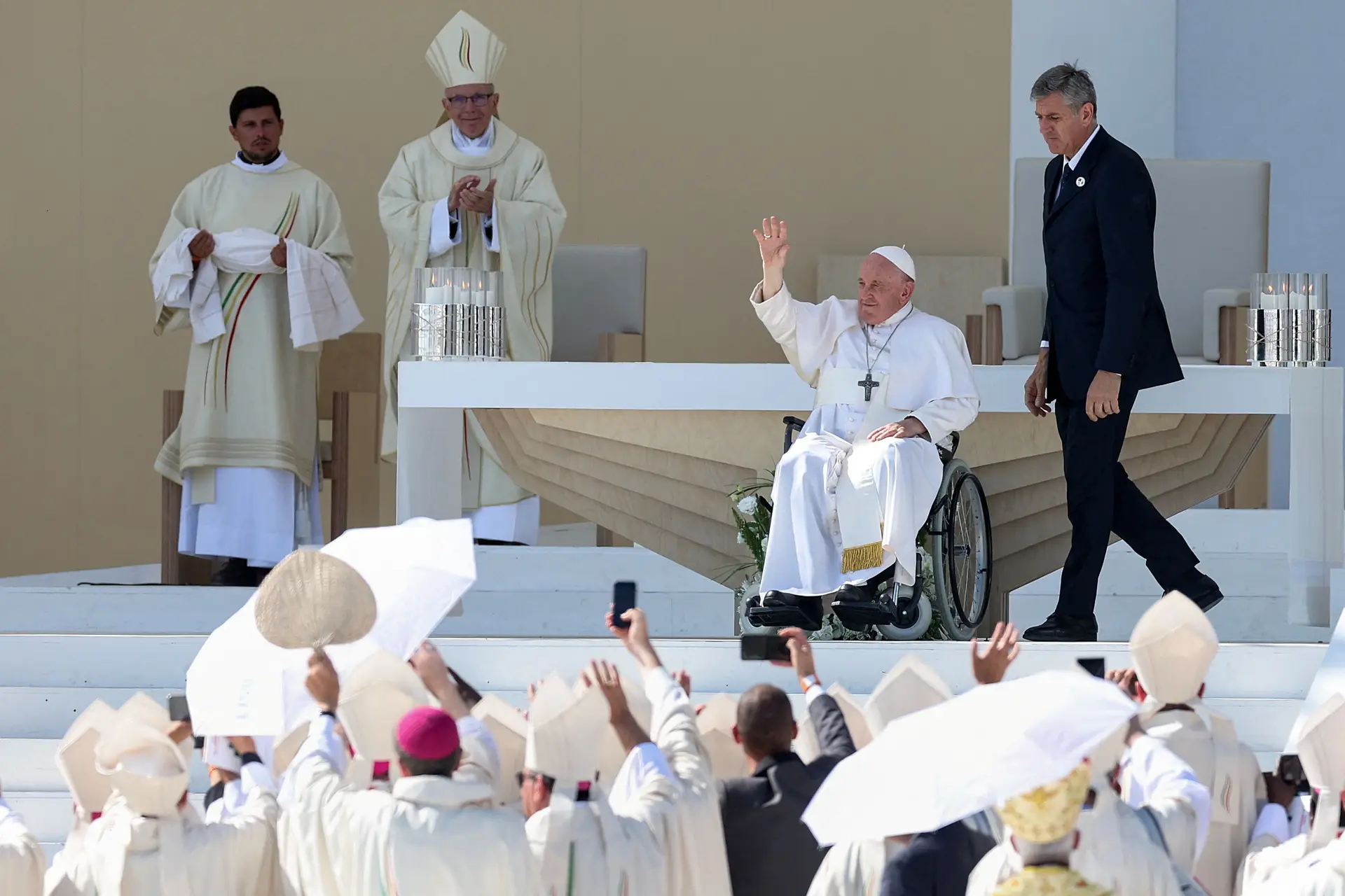 Papa agradece a Lisboa, "casa de fraternidade e a cidade de sonhos"