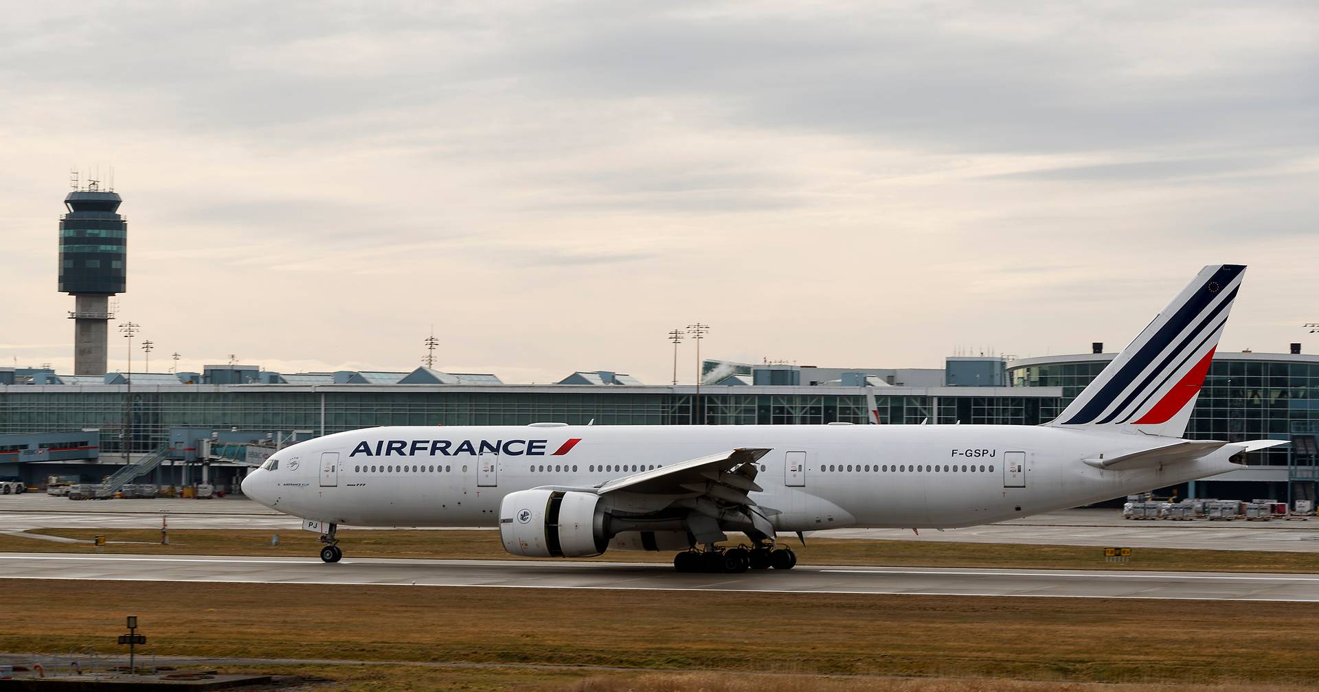 Air France suspende voos para Níger, Mali e Burkina Faso e acaba sendo banida após infligir regras (Foto Reprodução/Internet)