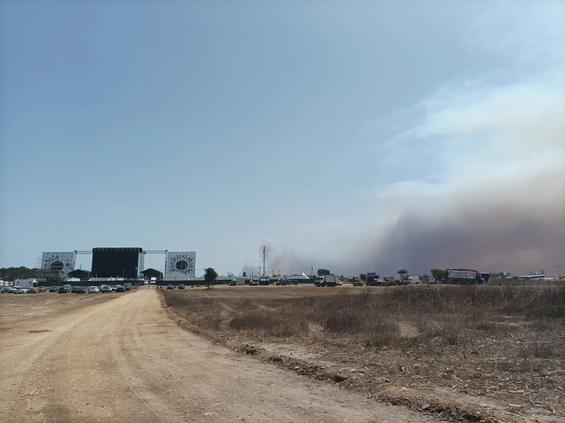 Incêndio em Odemira não ameaça festival MEO Sudoeste, garante organização