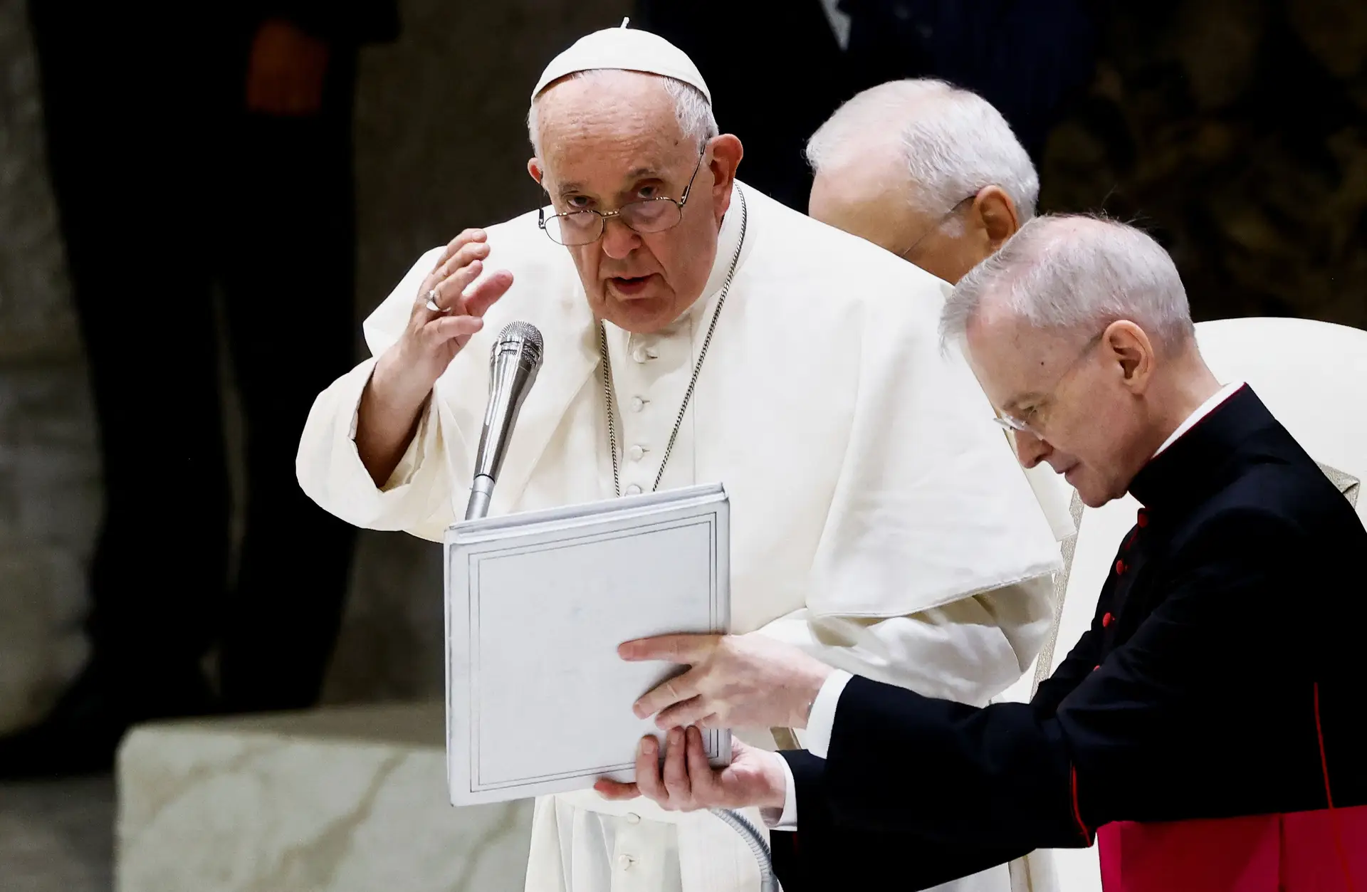 Papa diz que a JMJ mostrou que é possível alternativa à guerra