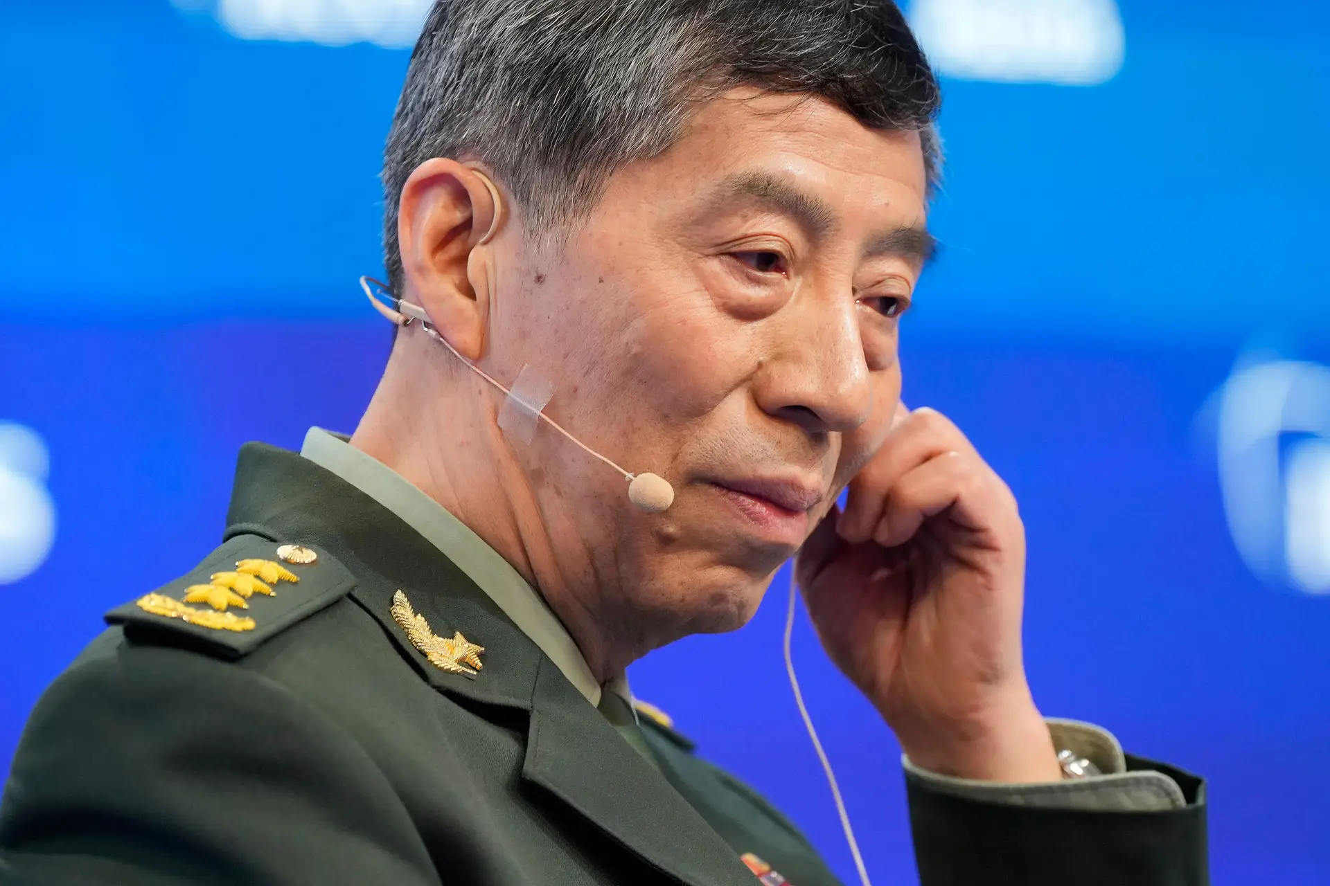 China: porta-voz do ministério da Defesa desconhece situação do ministro desaparecido