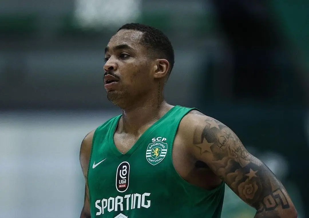 Travante Williams
