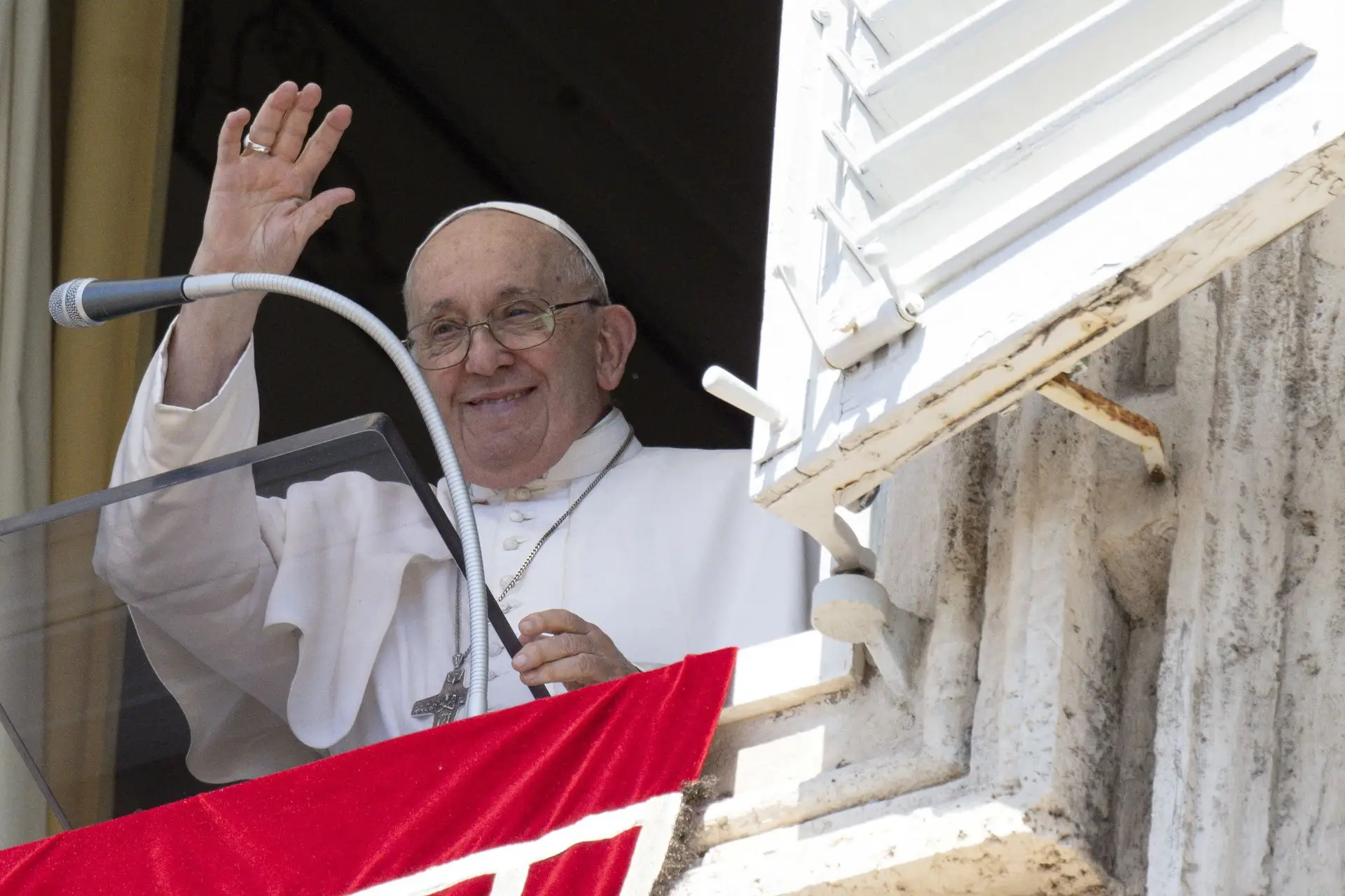 Papa Francisco na Praça de S. Pedro