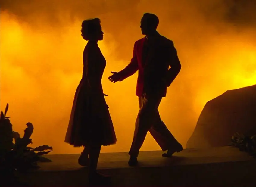 Technicolor de 1951: Leslie Caron e Gene Kelly em "Um Americano em Paris"