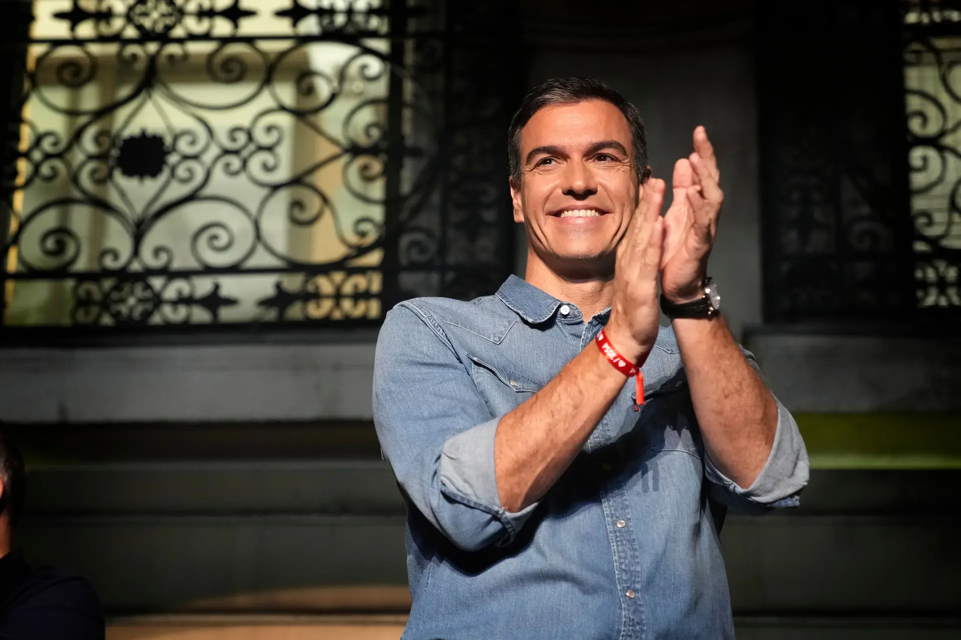 Espanha: partido Somar apresenta parecer jurídico pela amnistia de catalães