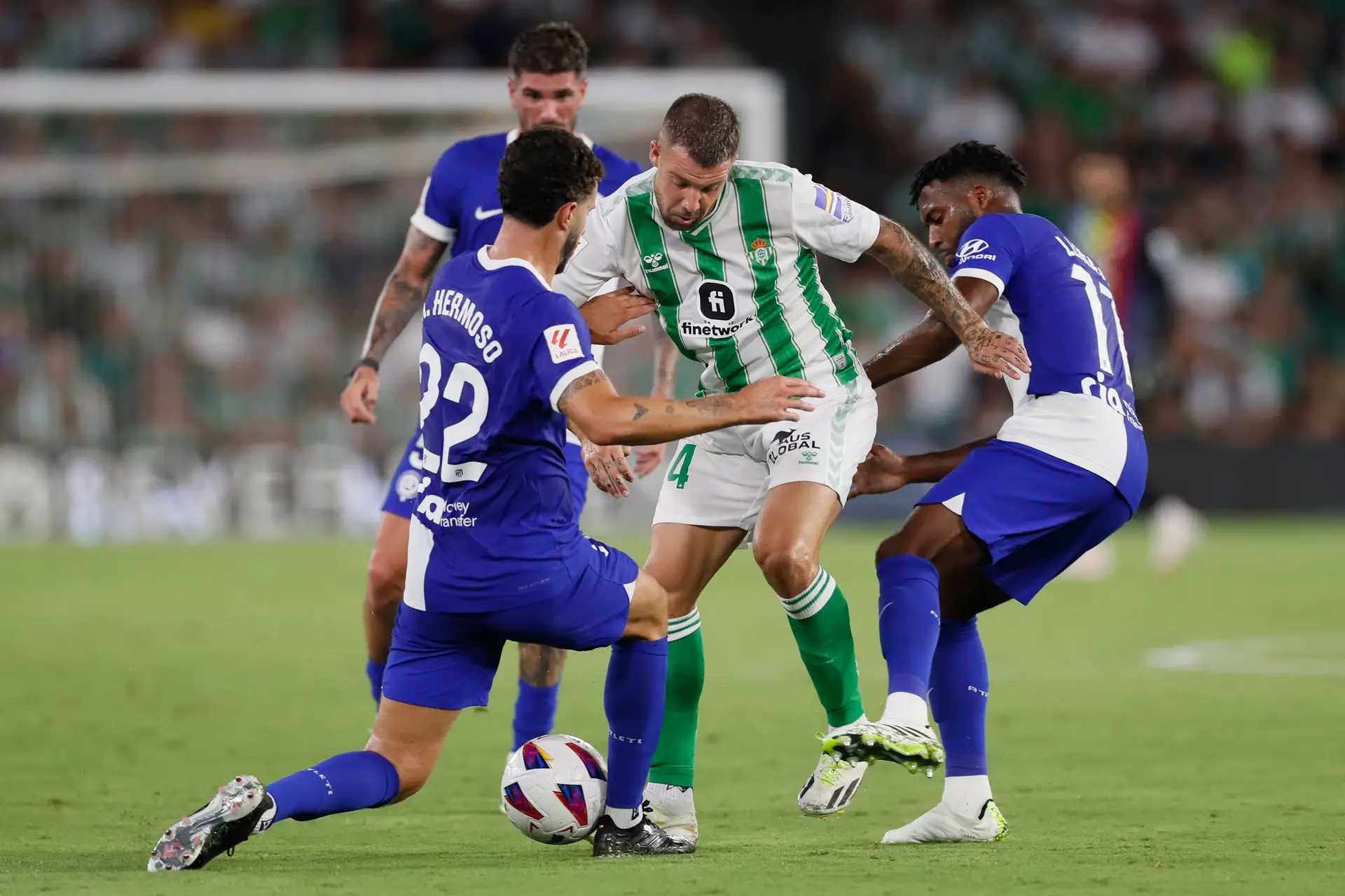 Bétis e Atlético Madrid empatam, William Carvalho e João Félix não jogaram