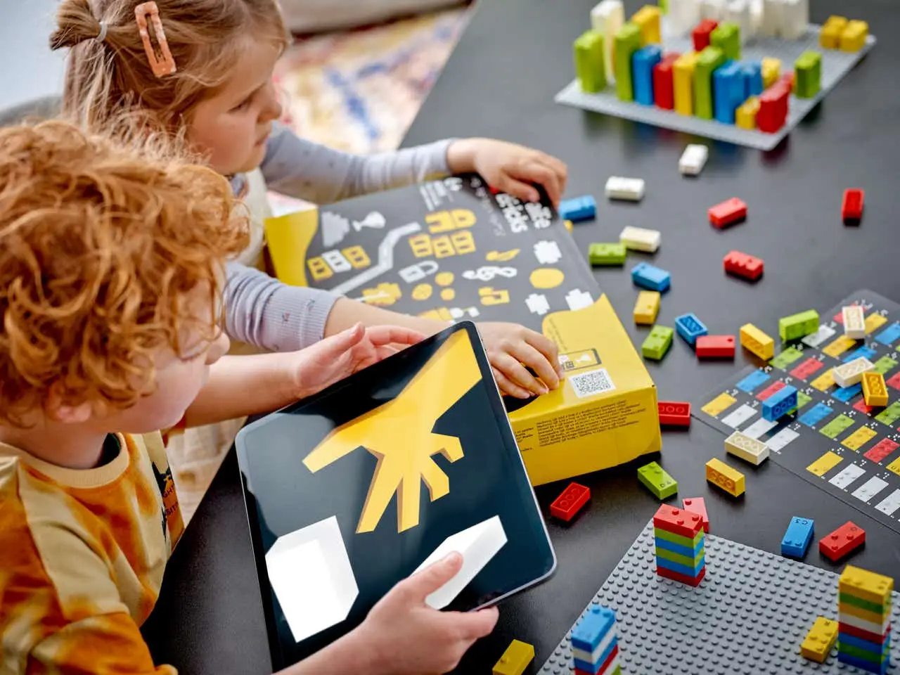 Nova edição da Lego dedicada à aprendizagem de braille.