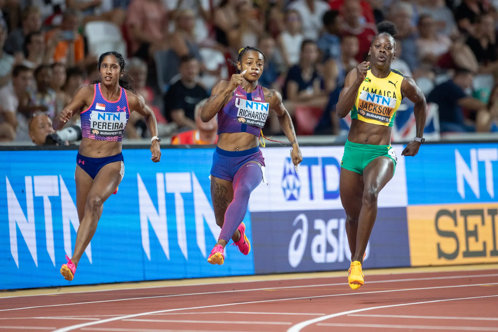 Final feminina dos 200 metros é um dos principais eventos da jornada