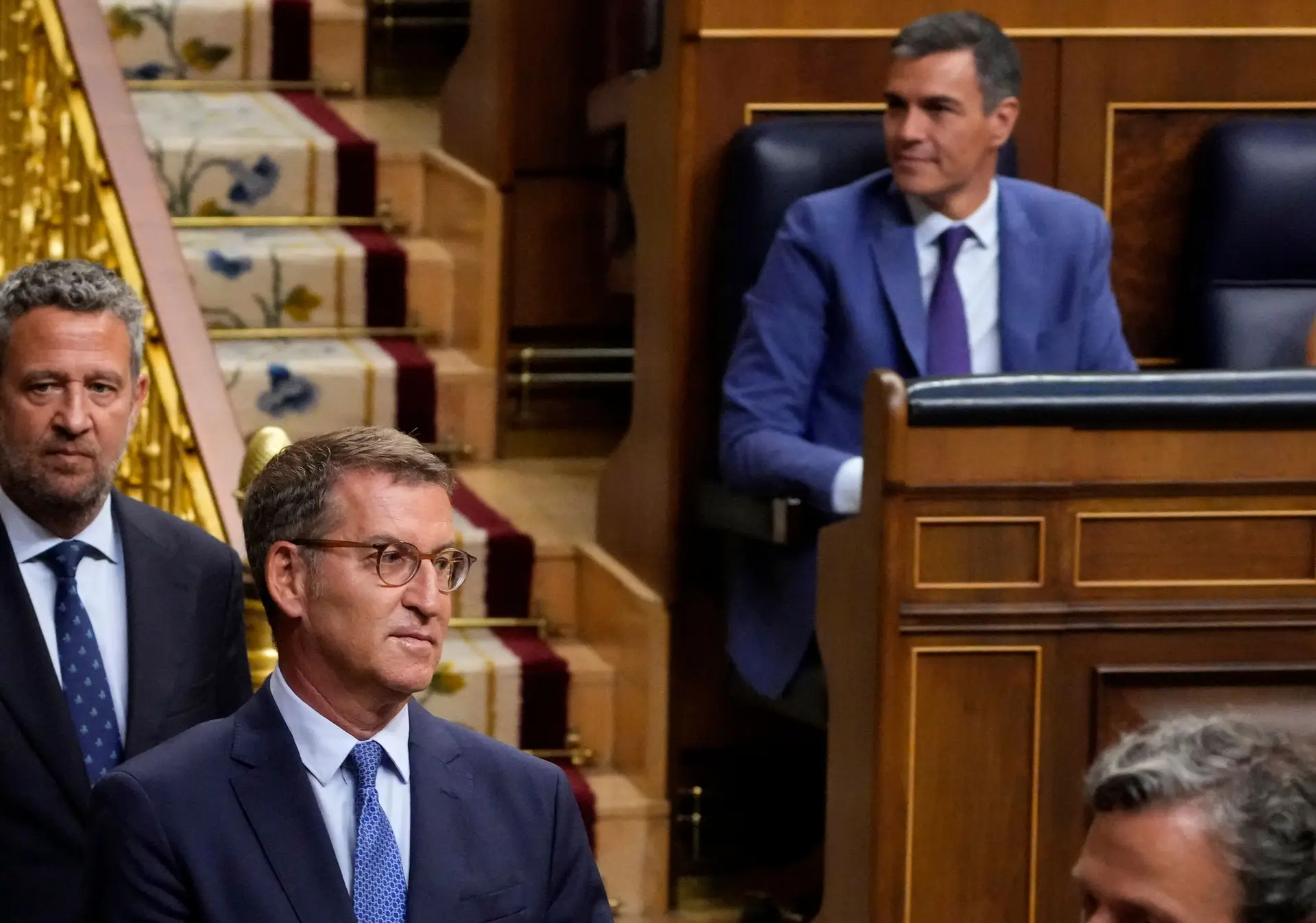 Líder do PP e Sánchez reúnem-se na quarta-feira no Parlamento de Madrid