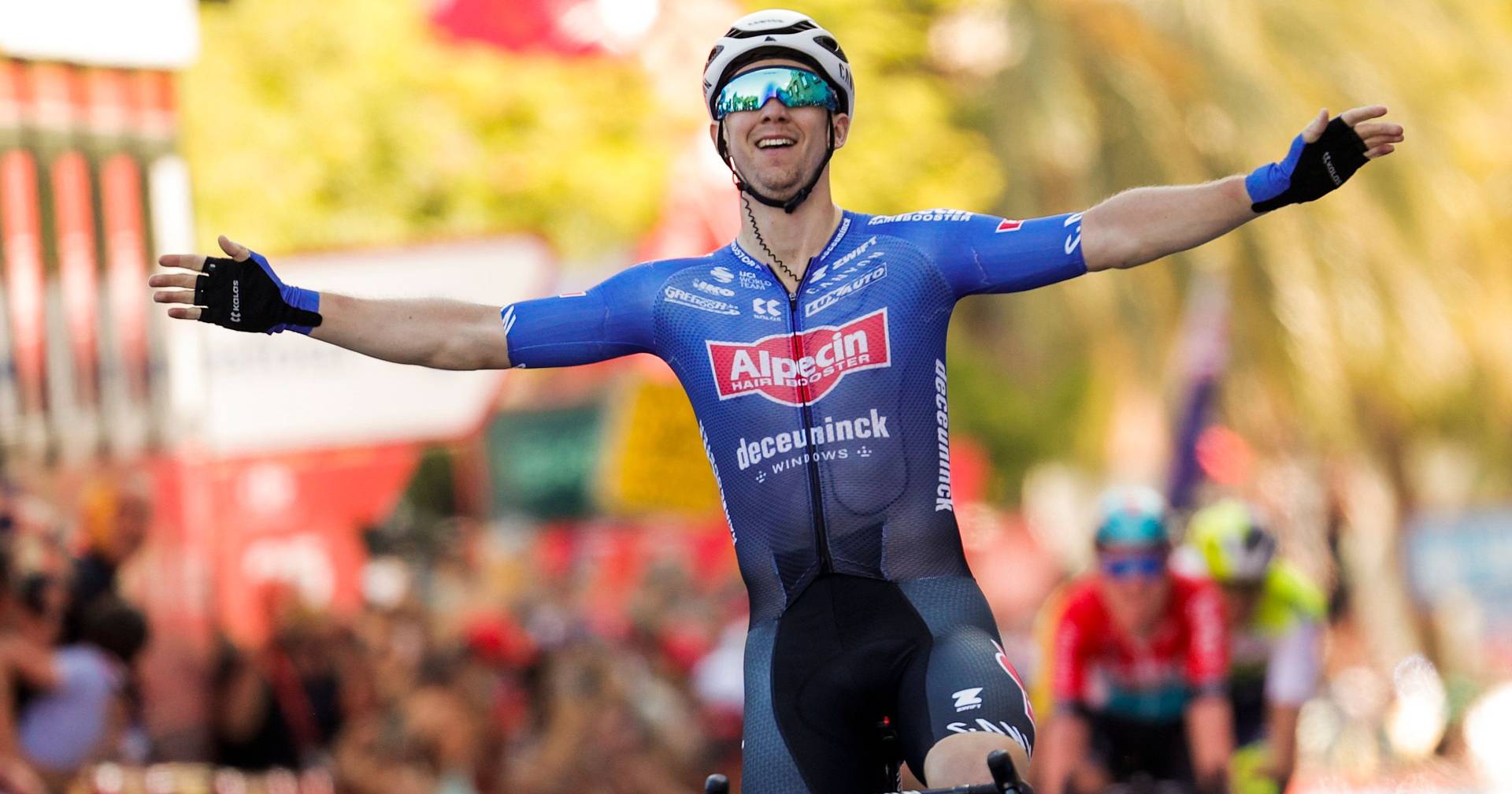 Australiano Kaden Groves vence quarta etapa da Vuelta - SIC Notícias