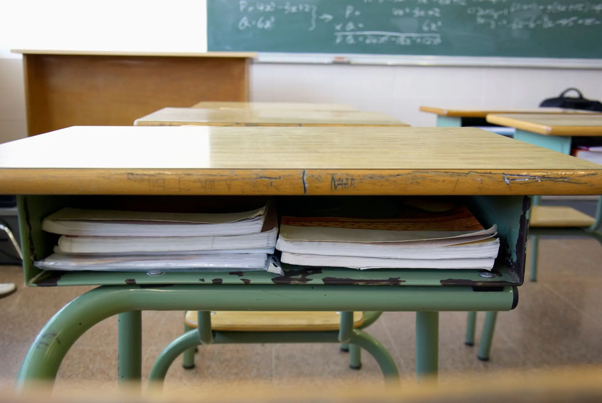 Vouchers para manuais escolares gratuitos começaram a ser emitidos