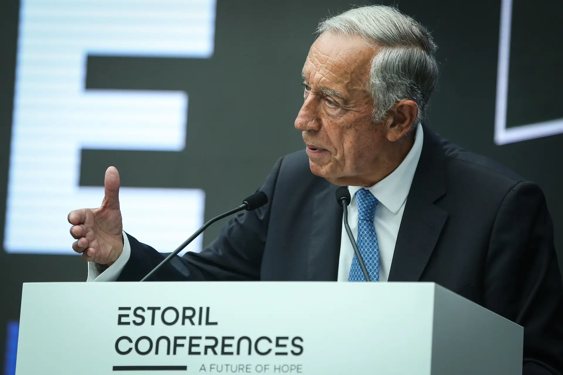 O Presidente da República, Marcelo Rebelo de Sousa, discursa na sessão de abertura da 8.ª edição das Conferências do Estoril, em Cascais