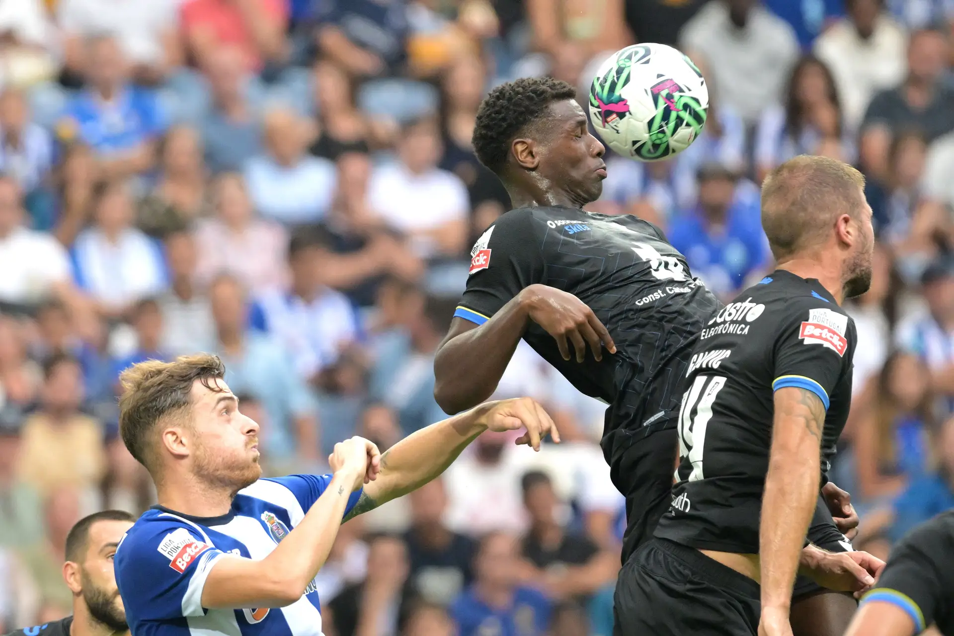 jogo entre FC Porto e Arouca