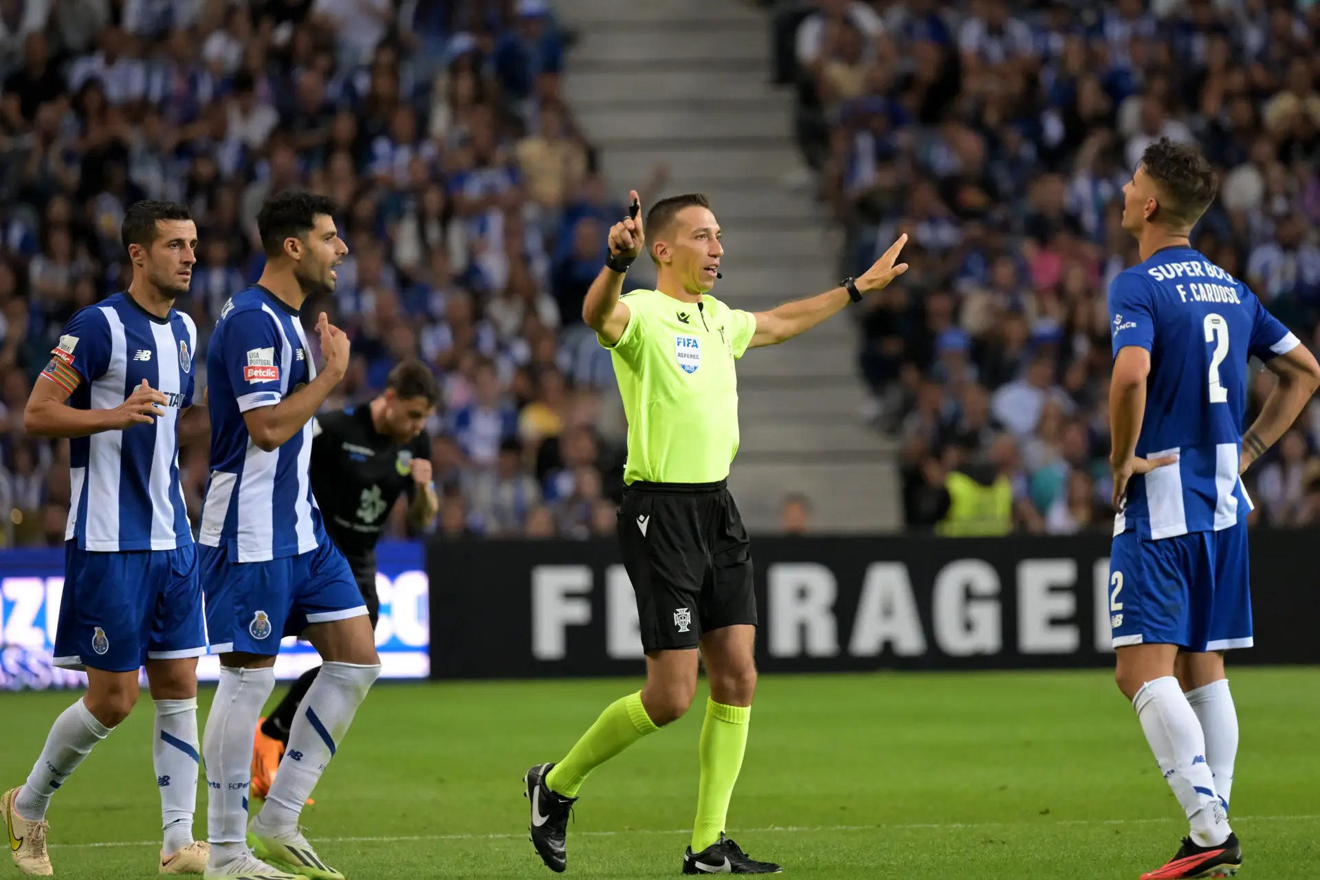 Jogo entre FC Porto e Arouca