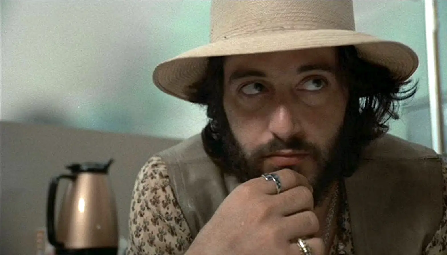 Al Pacino no papel de Frank Serpico: um clássico de Hollywood produzido há 50 anos