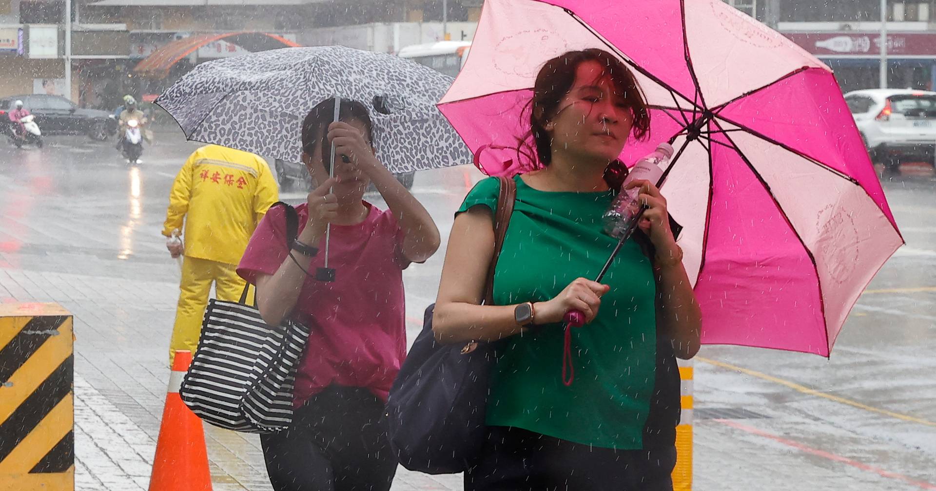 Tifón Haikui: miles de personas tuvieron que huir de sus hogares