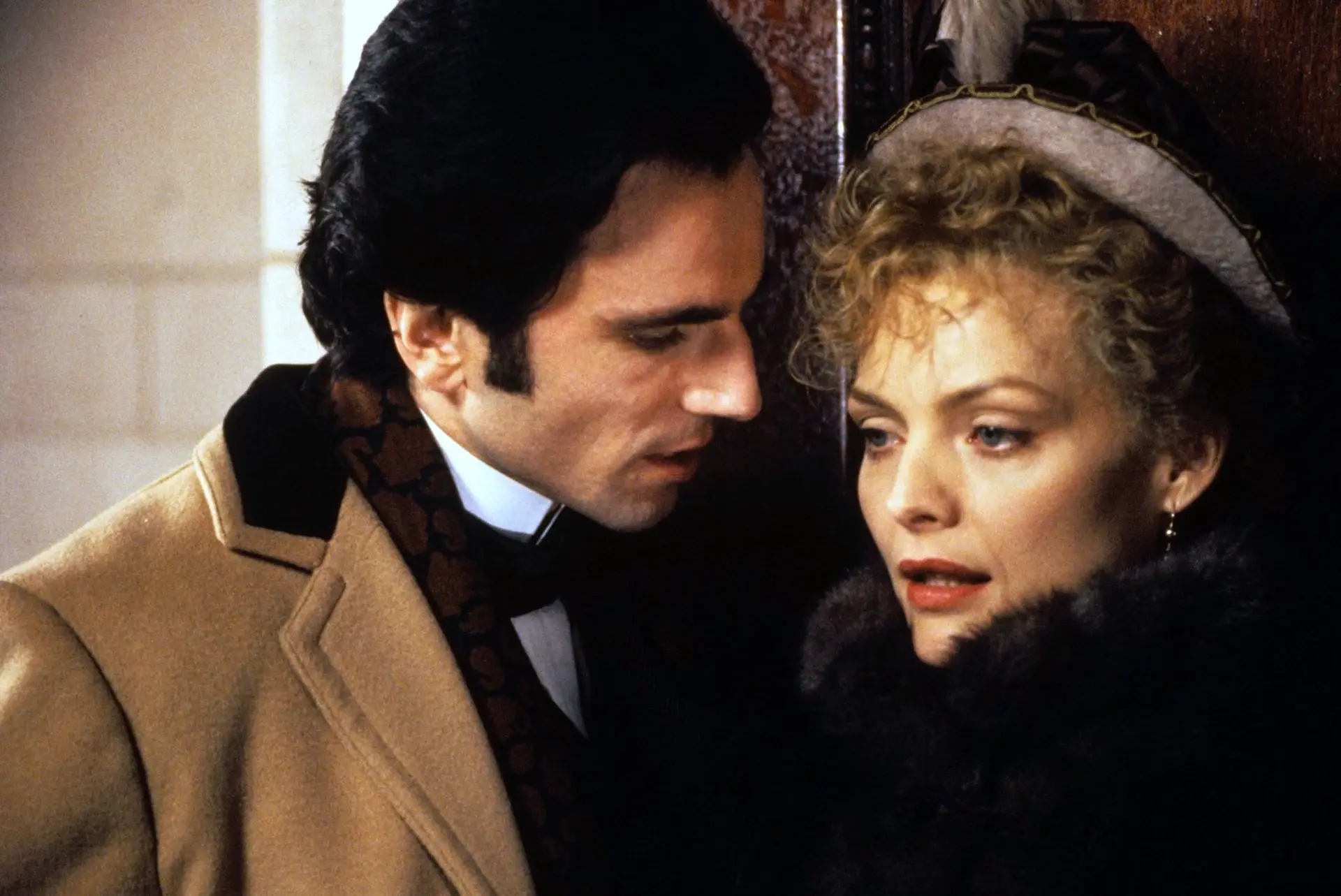 Daniel Day-Lewis e Michelle Pfeiffer em "A Idade da Inocência": uma obra-prima lançada há trinta anos
