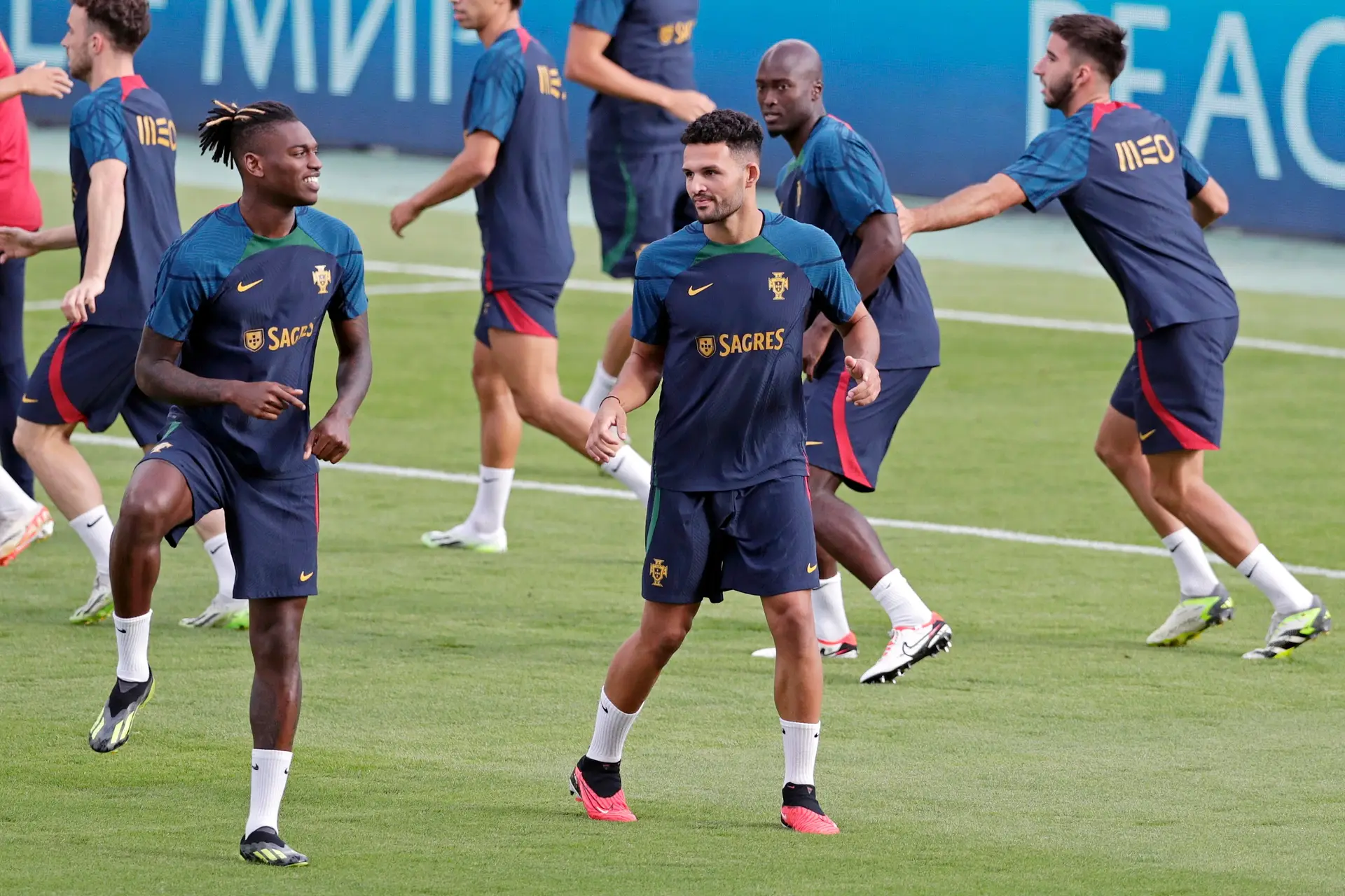 Euro 2024: seleção portuguesa viaja até à Bósnia e treina em Zenica