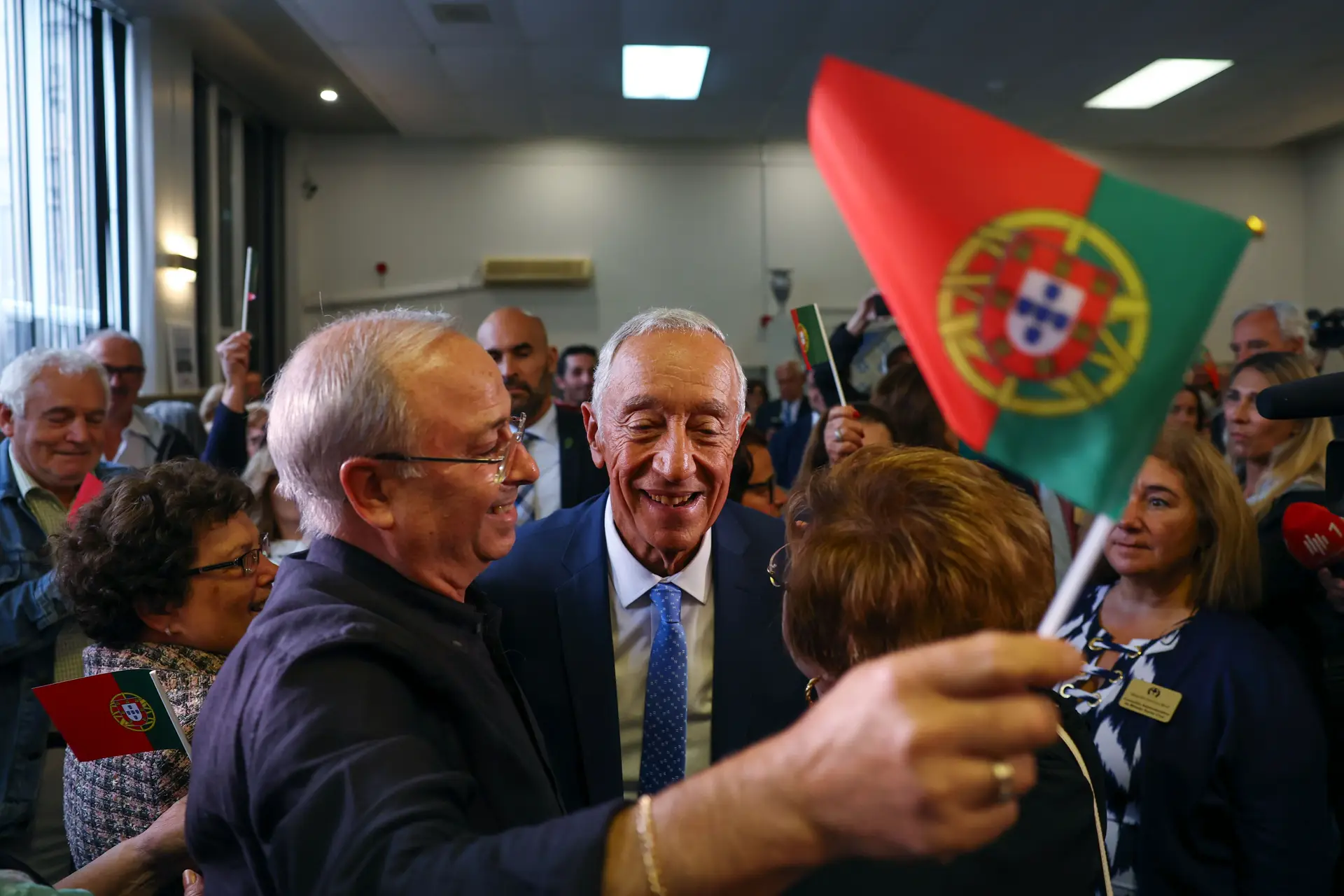 As preocupações de Marcelo: "Ainda apanha uma gripe, já viu bem o decote"