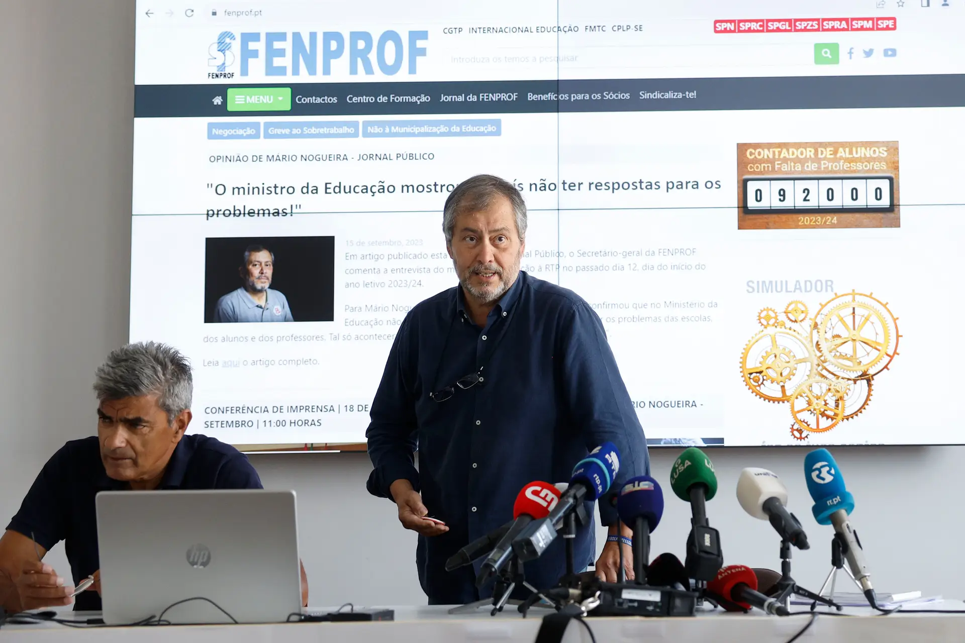 Professores ameaçam com tribunal caso tutela mantenha atual regime probatório