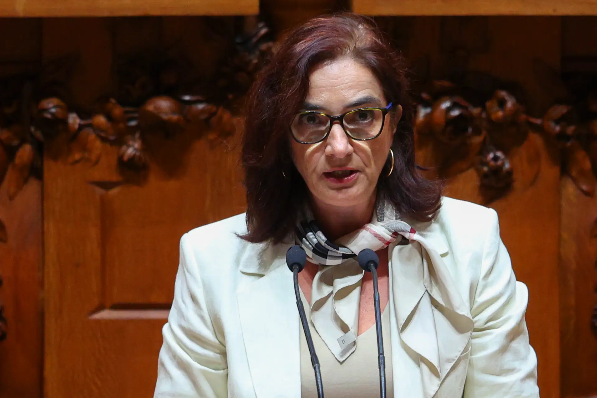 Ensino superior: estudantes deslocados podem vir a receber apoio de 5.000 euros anuais