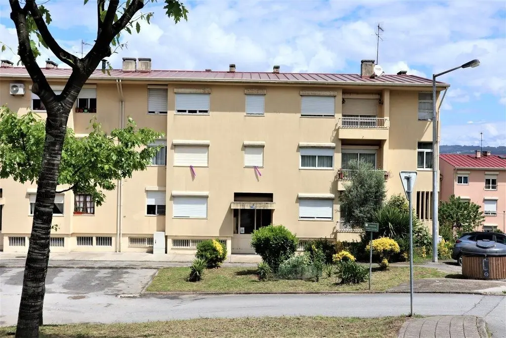 Habitação social construída pelo município de Paredes.