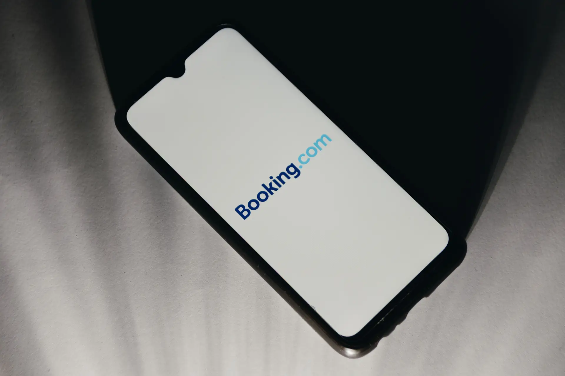 Reserva de procesos de hoteles europeos (incluido Portugal) para el establecimiento de precios