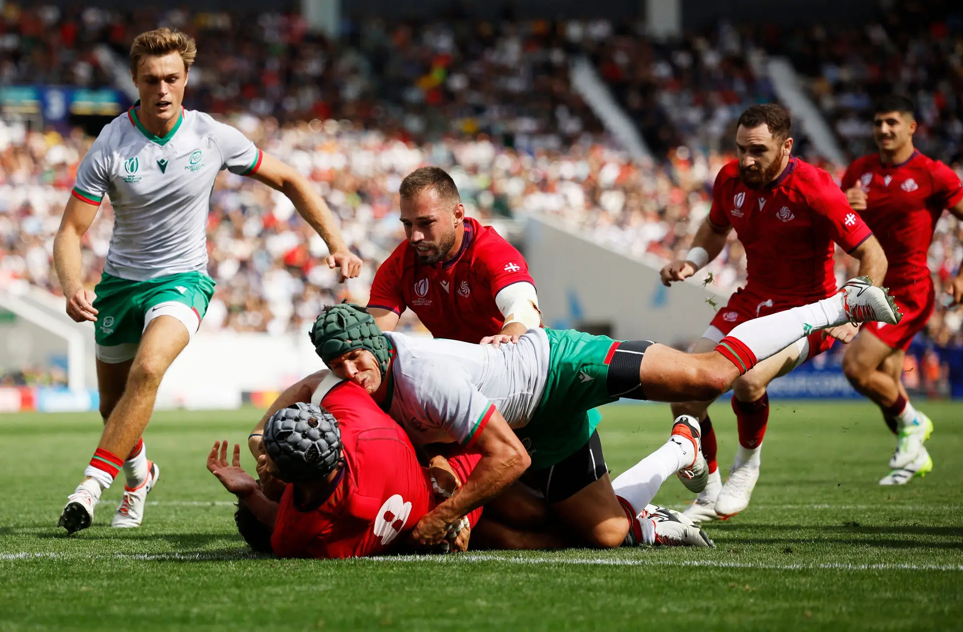 Portugal luta, mas empata com EUA e cai na fase de grupos do Mundial