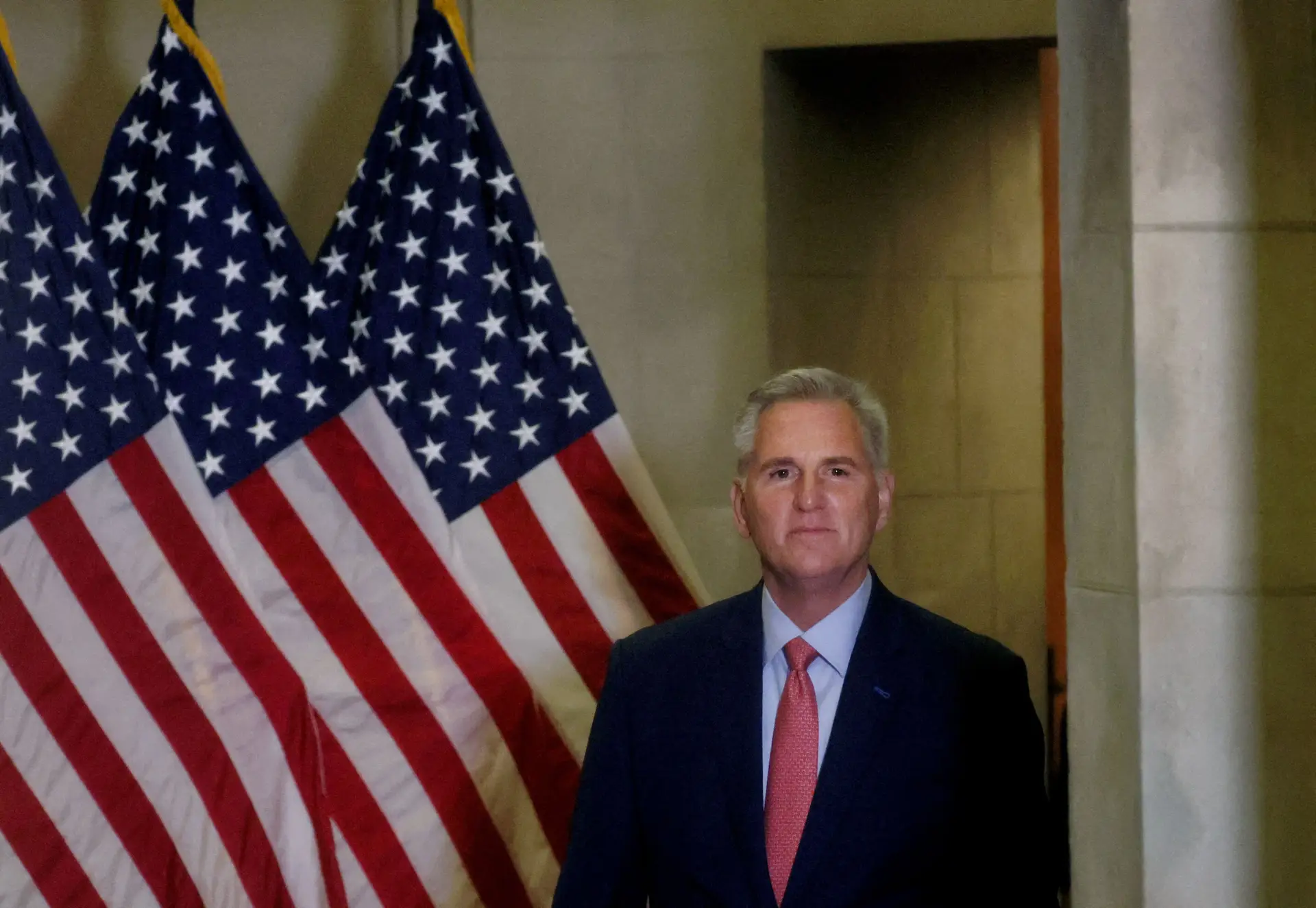 EUA: radicais republicanos querem substituir McCarthy no Congresso