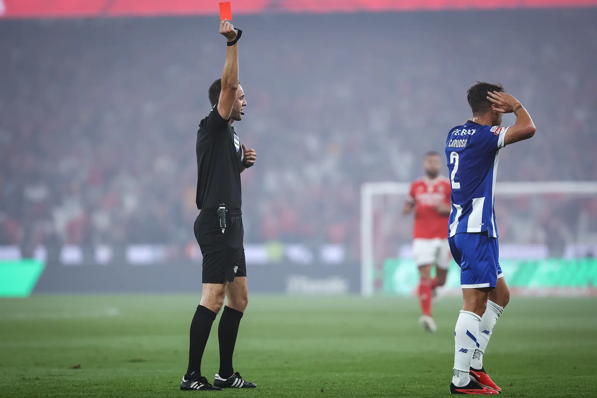 FC Porto pede audiência urgente ao Conselho de Arbitragem depois do Clássico na Luz