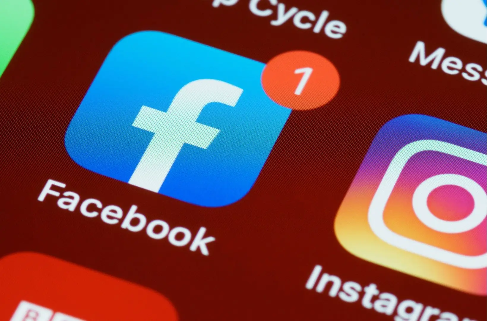 Instagram e Facebook com problemas em todo o mundo