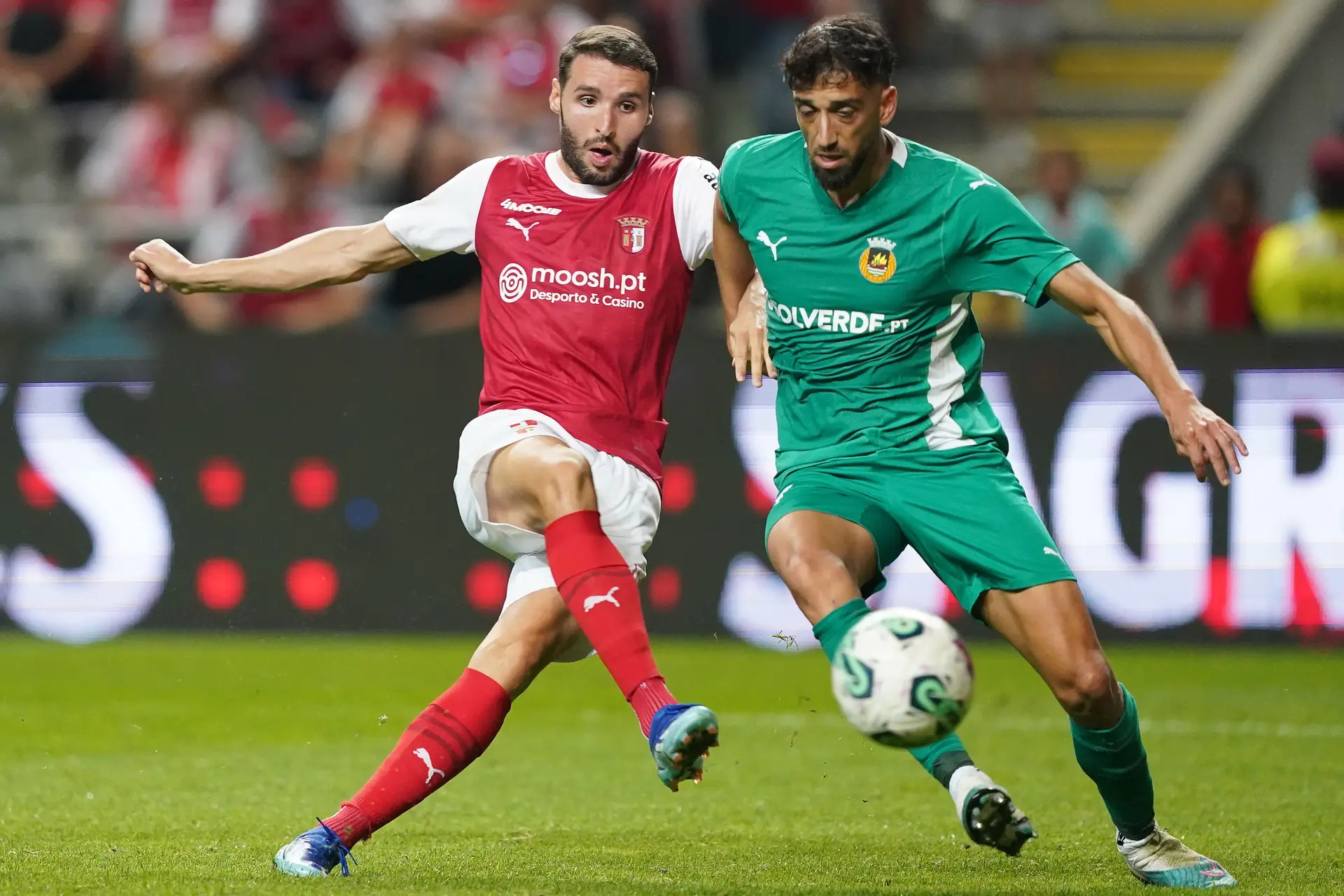 SC Braga dá cambalhota no marcador e vence nos descontos ao Rio Ave