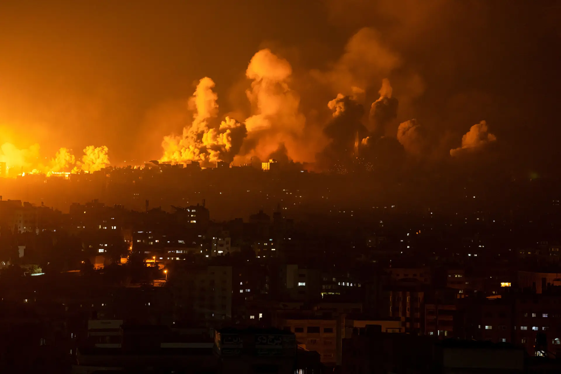 Combates continuam em Gaza, Israel afirma ter detido um comandante do Hamas
