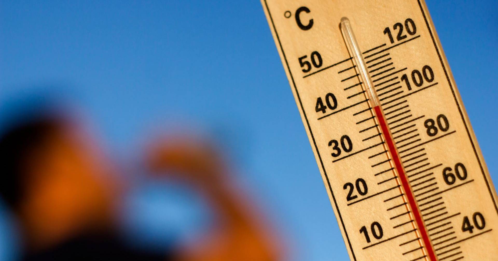 Heatwave Alert: Four Portuguese Districts Under Orange Warning Until Saturday