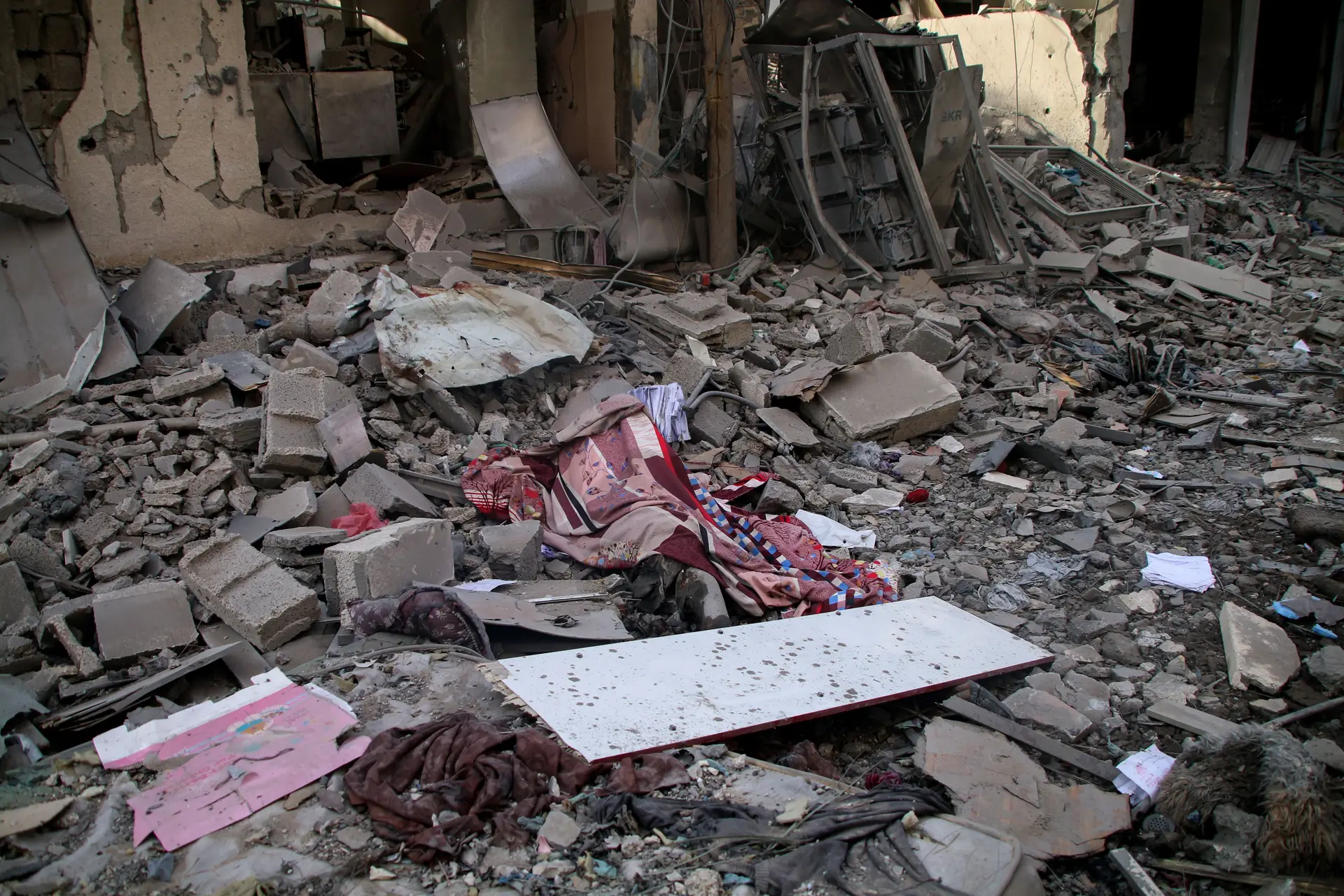 Pelo menos 11 trabalhadores da ONU mortos em bombardeamentos israelitas em Gaza