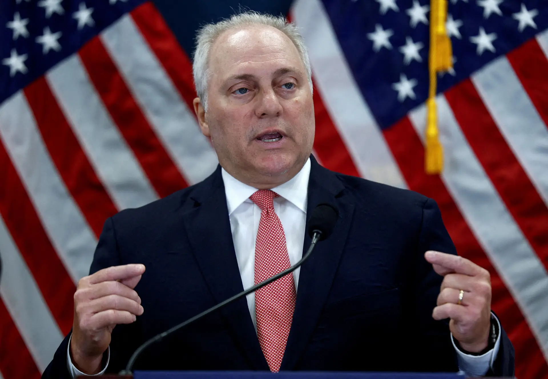 Republicanos escolhem Steve Scalise para liderar Câmara dos Representantes