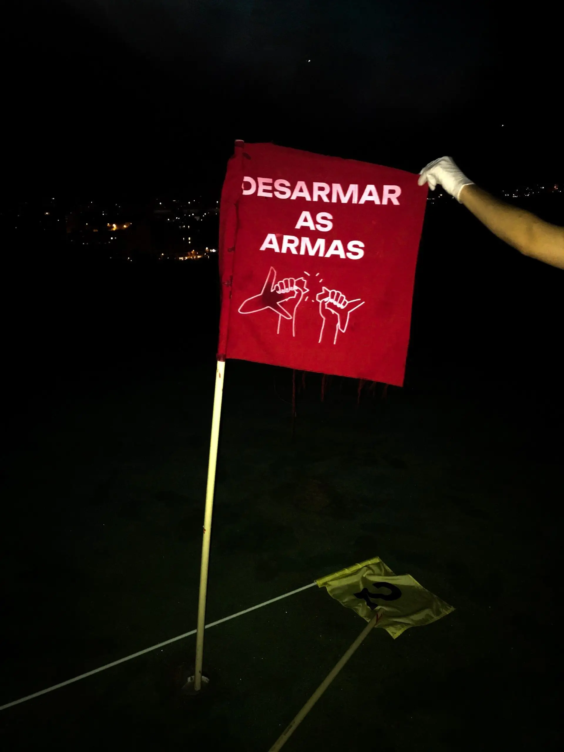 Climáximo tapa buracos de campo de golfe com cimento