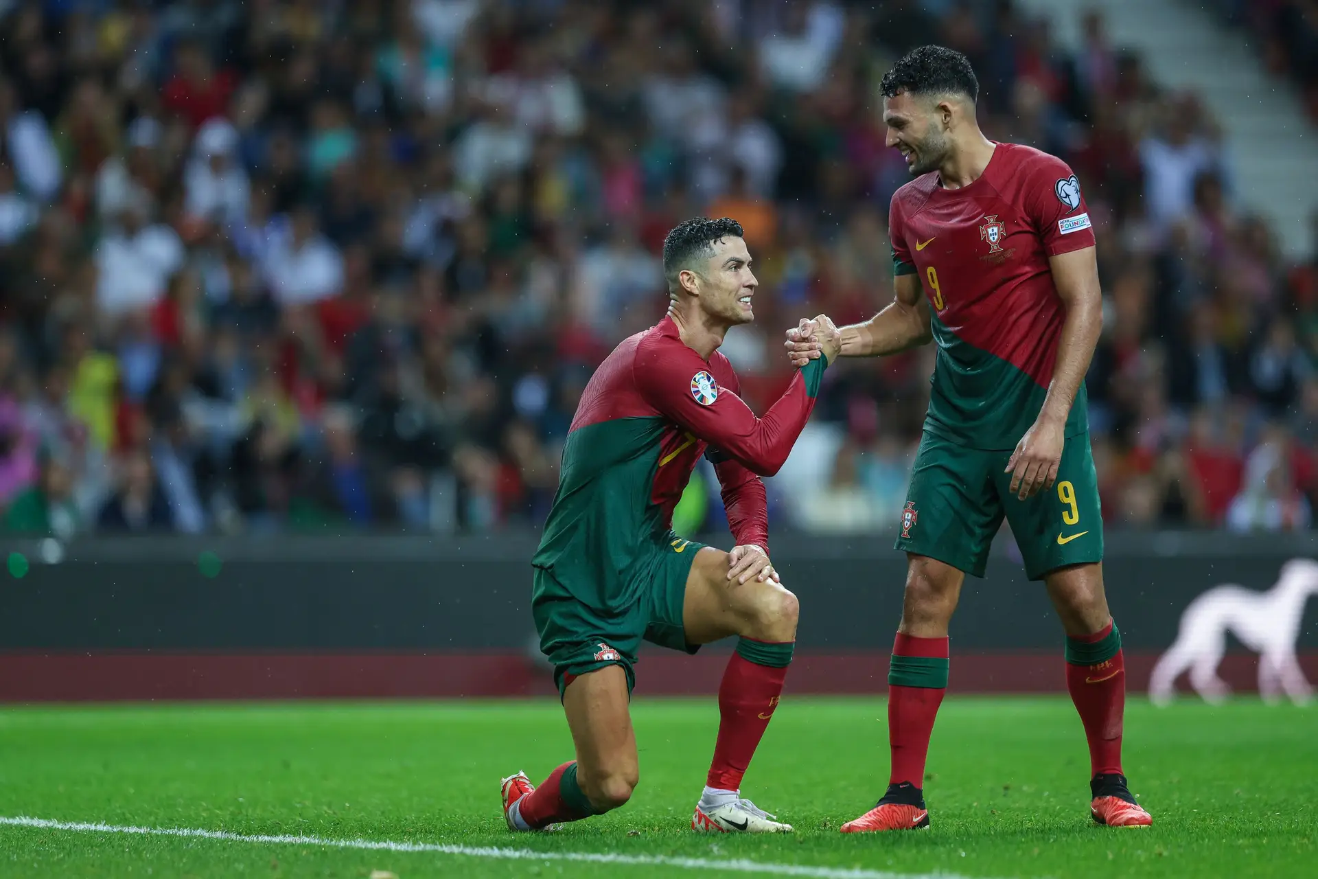 Já está! Golos de Ramos e Ronaldo garantem presença de Portugal no Euro 2024