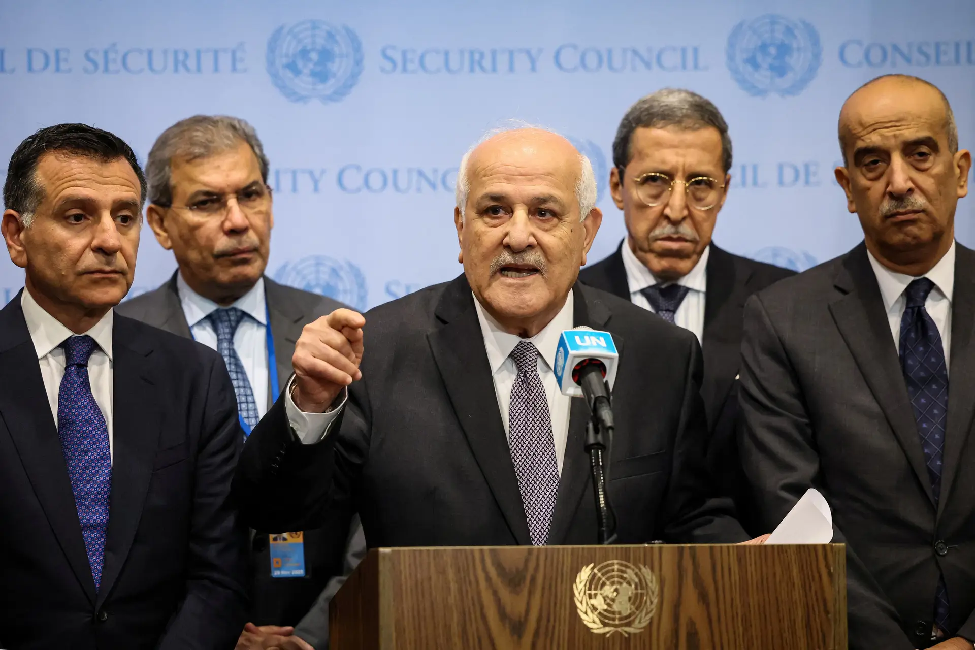 Embaixador palestiniano na ONU pede cessar-fogo e alerta para catástrofe em Gaza e Cisjordânia