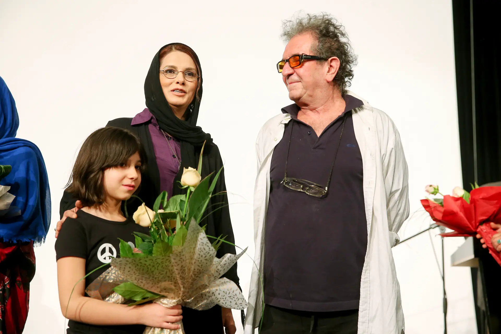 Der iranische Regisseur Dariush Mehrjoi mit seiner Frau Waheeda Mohammadifar und seiner Tochter Mona am 16. Juni 2013.