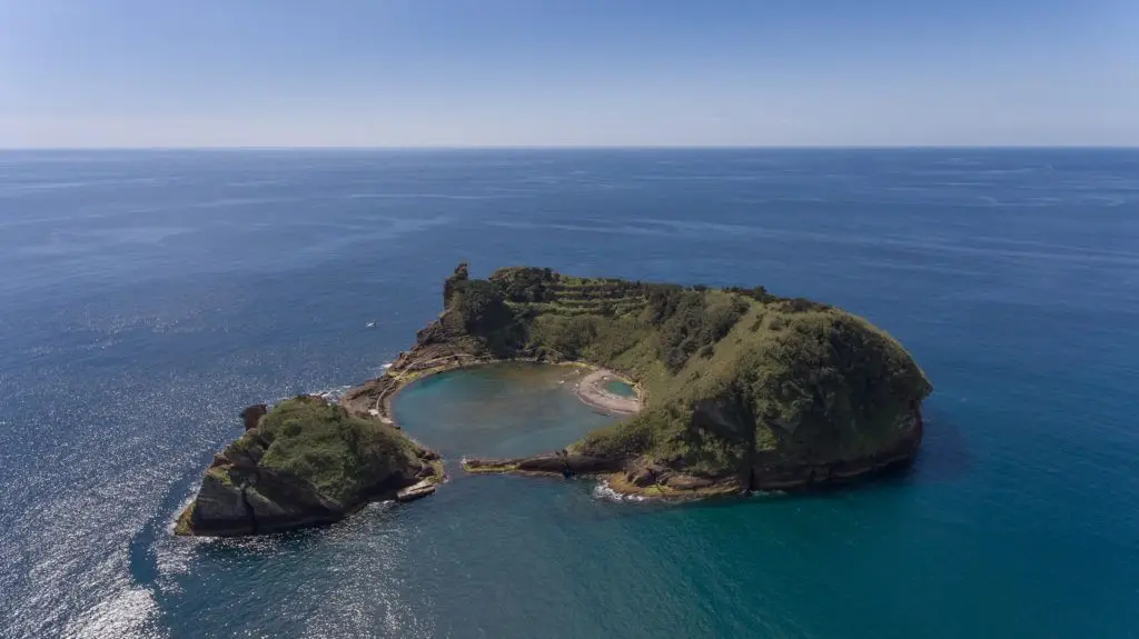 Ilhéu de Vila Franca do Campo nos Açores