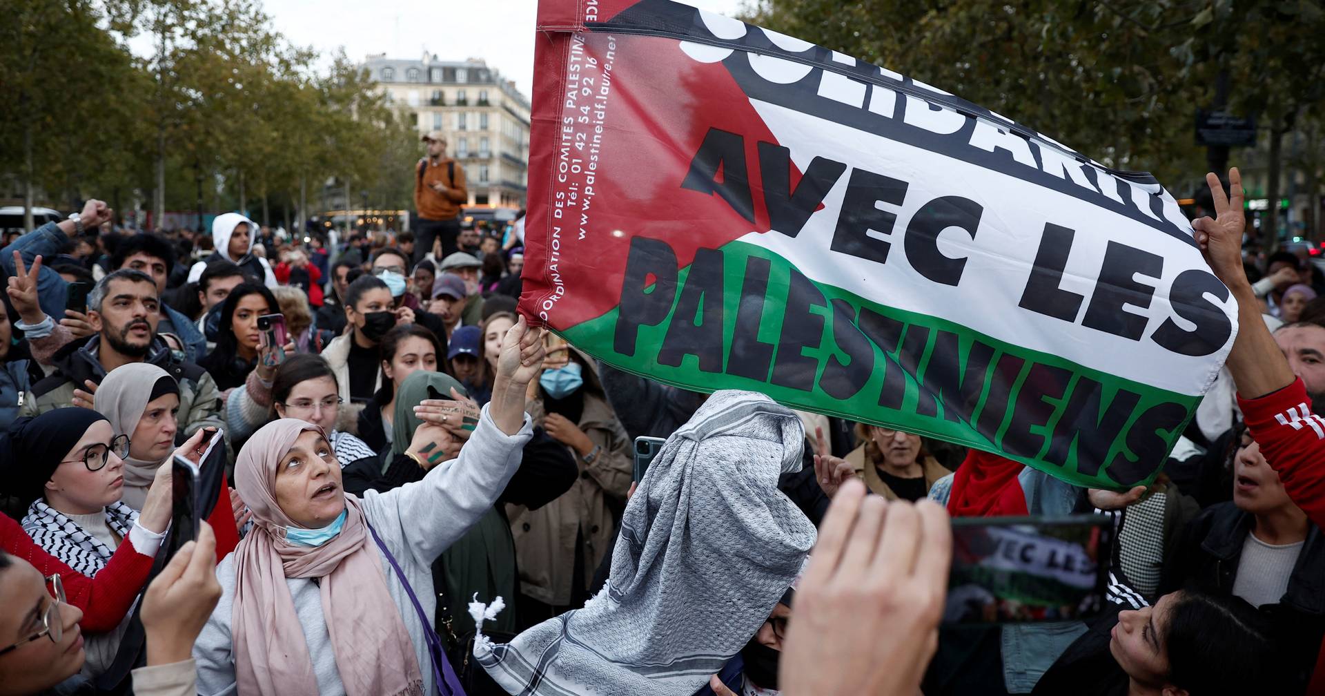 Les manifestations pro-palestiniennes exigent la fin du soutien de Paris à Israël