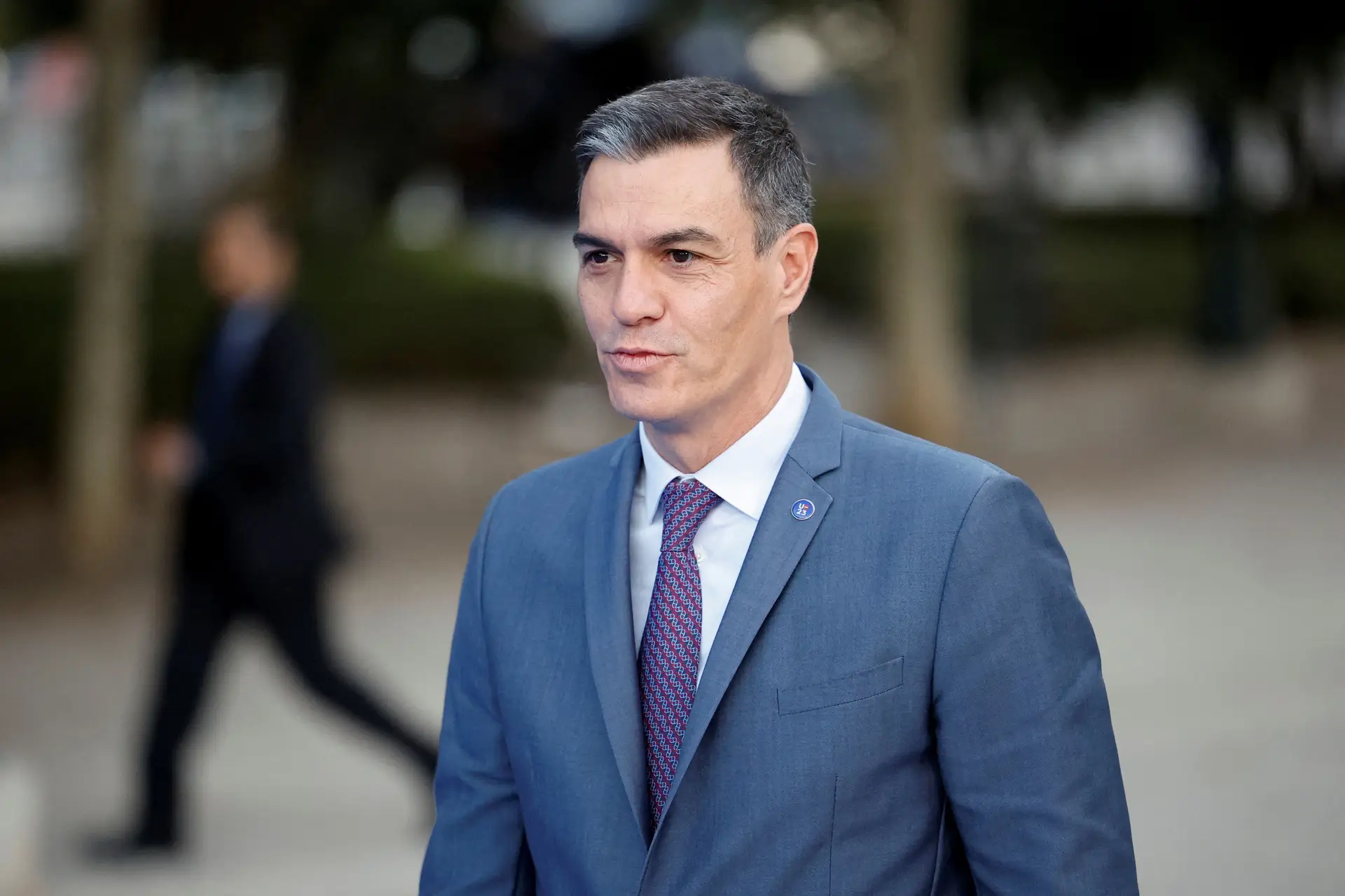 Pedro Sánchez muda de opinião e avança com amnistia - SIC Notícias