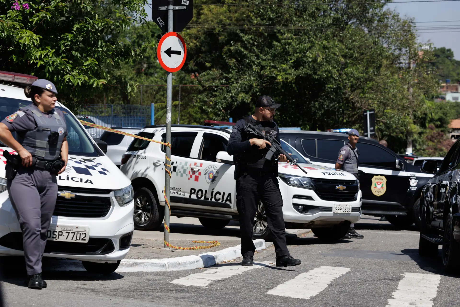 Agentes da polícia no Brasil