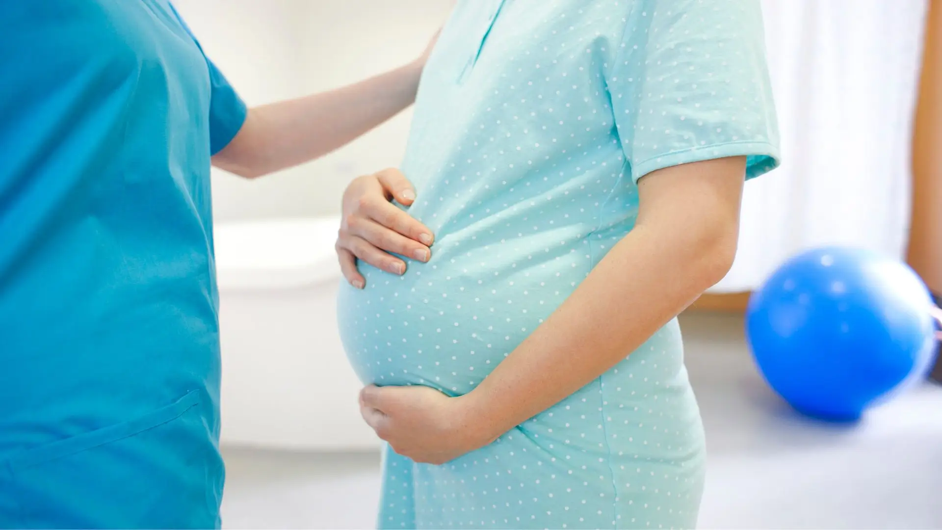 Almada: em maio, urgência noturna de obstetrícia/ginecologia só atende grávidas referenciadas